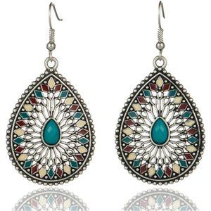 Handmade Bohemian Vintage Dangle Earrings Hollow Metal Earrings For Women